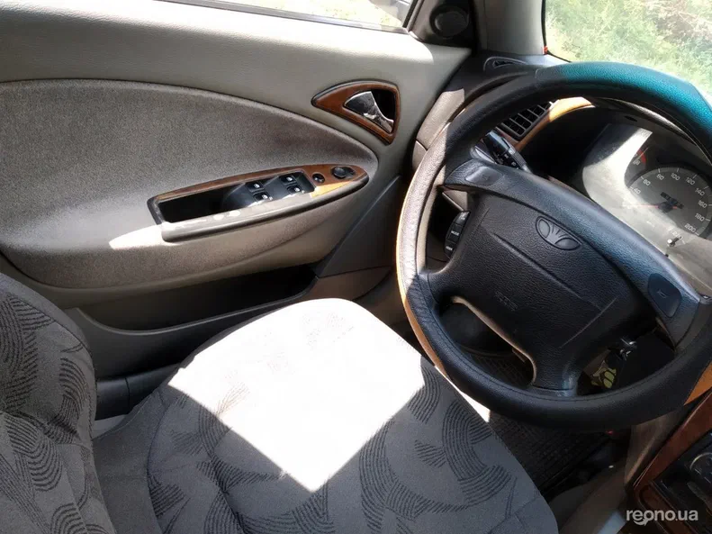 Daewoo Nubira 2001 - 8
