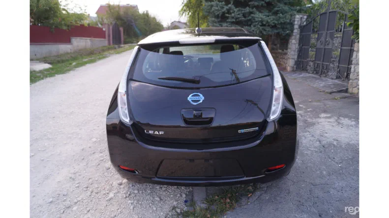 Nissan Leaf 2015
