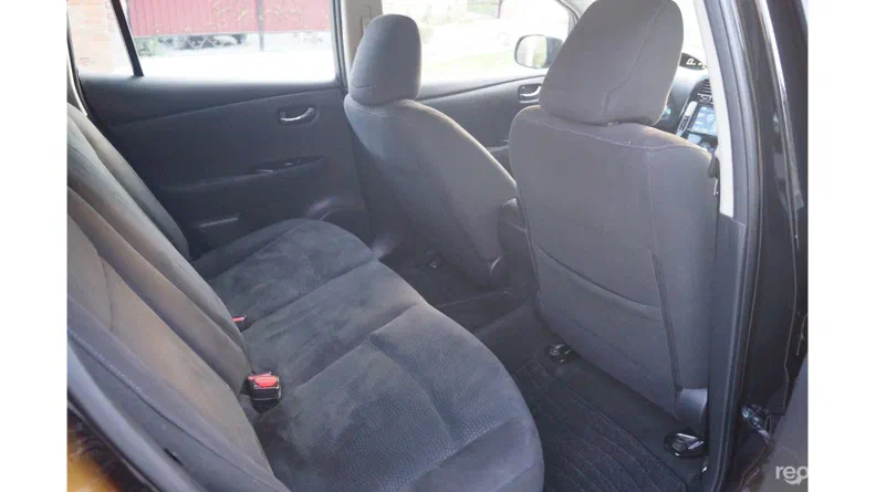 Nissan Leaf 2015 - 18