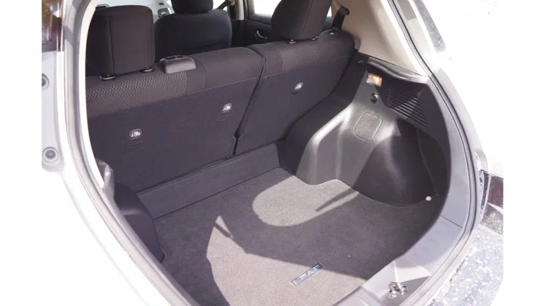 Nissan Leaf 2016 - 17