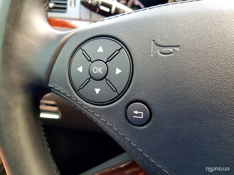 Mercedes-Benz S-Клас 2011 - 49