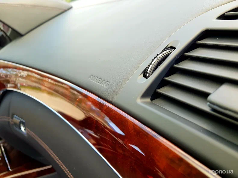 Mercedes-Benz S-Клас 2011 - 28