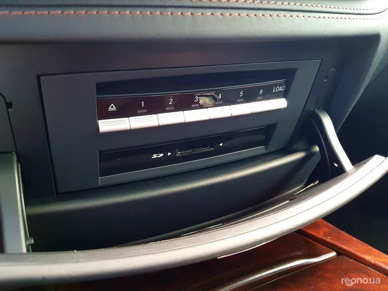 Mercedes-Benz S-Клас 2011 - 53