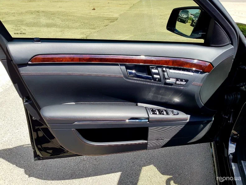 Mercedes-Benz S-Клас 2011 - 14