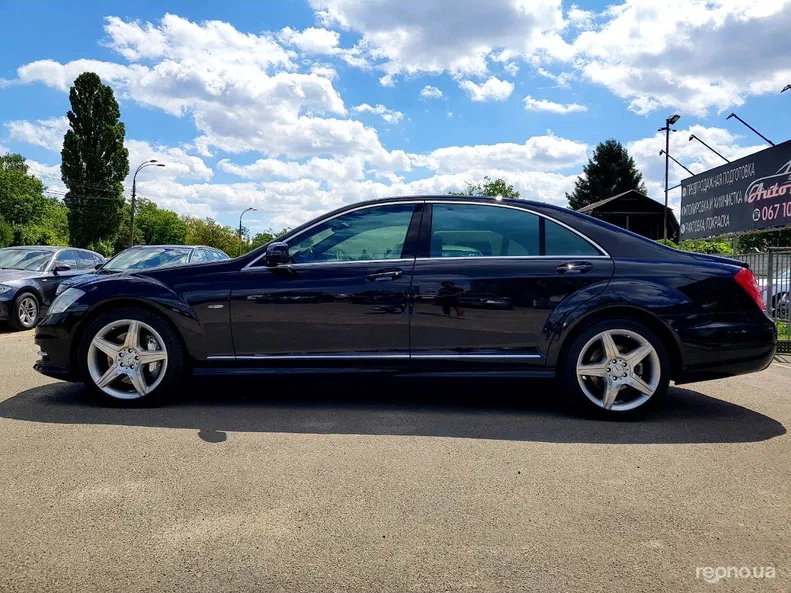 Mercedes-Benz S-Клас 2011 - 9