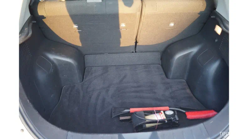 Nissan Leaf 2013 - 17