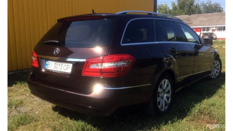 Mercedes-Benz E-Класс 2010