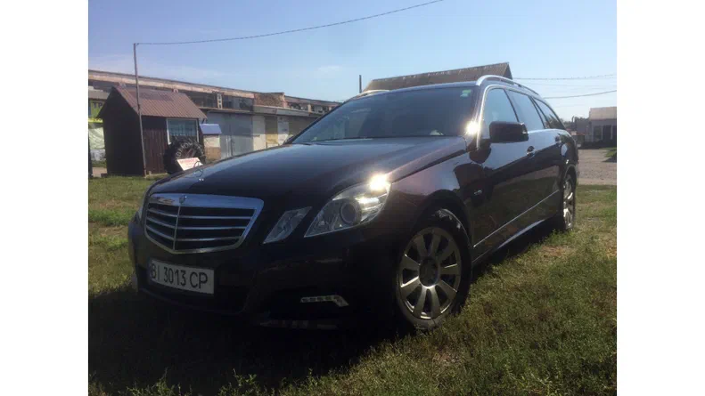 Mercedes-Benz E-Клас 2010 - 7