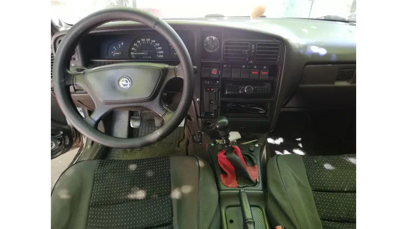 Opel Omega 1990