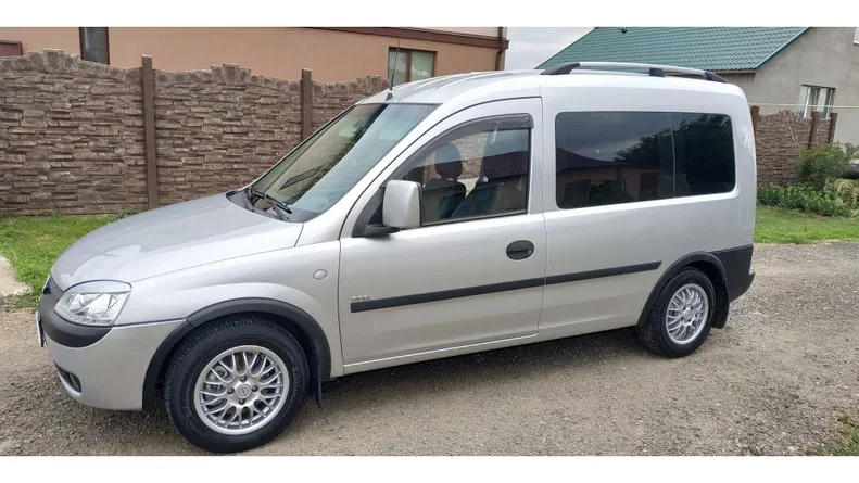 Opel Combo 2006 - 17