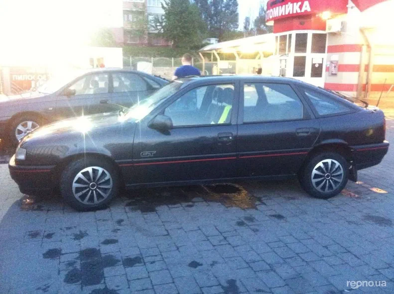 Opel Vectra 1991 - 9