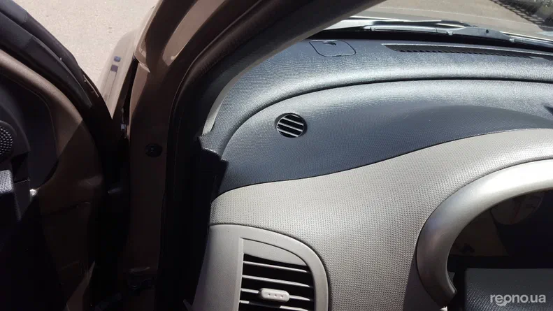 Nissan Micra 2009 - 16