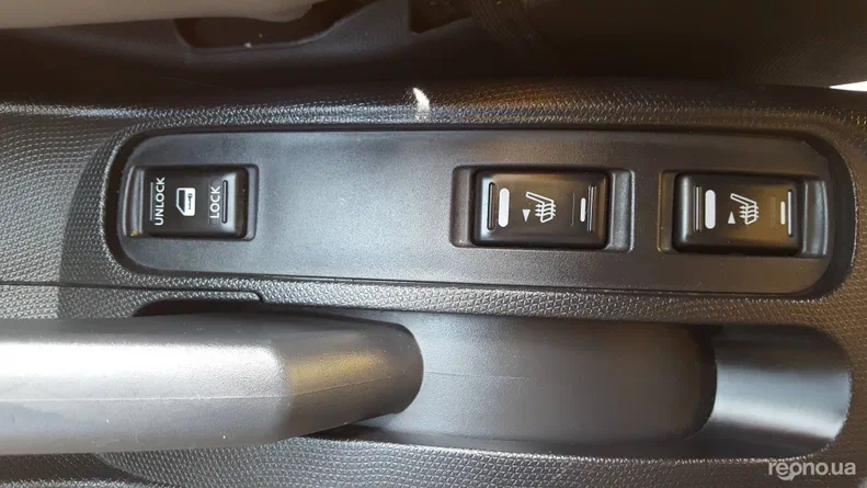 Nissan Micra 2009 - 11