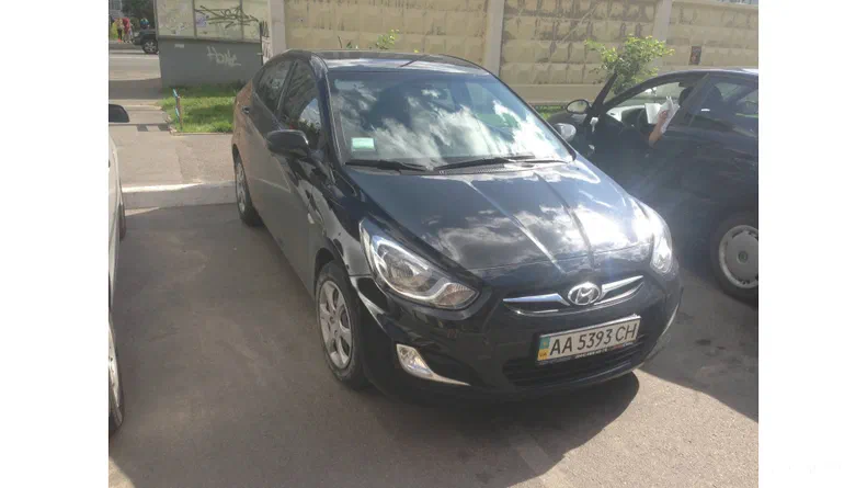 Hyundai Accent 2011