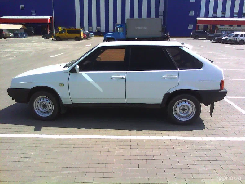 Lada (ВАЗ) 2109 1988 - 9