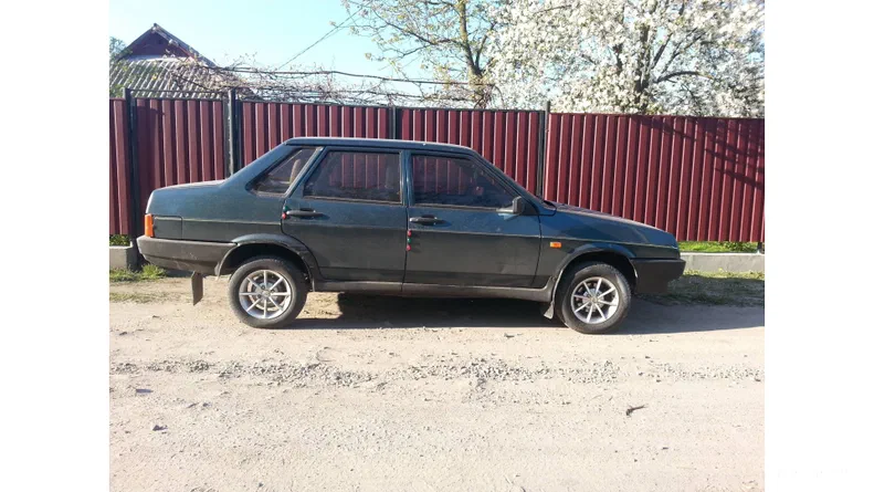 Lada (ВАЗ) 21099 2004