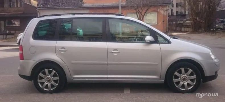 Volkswagen  Touran 2003 - 1
