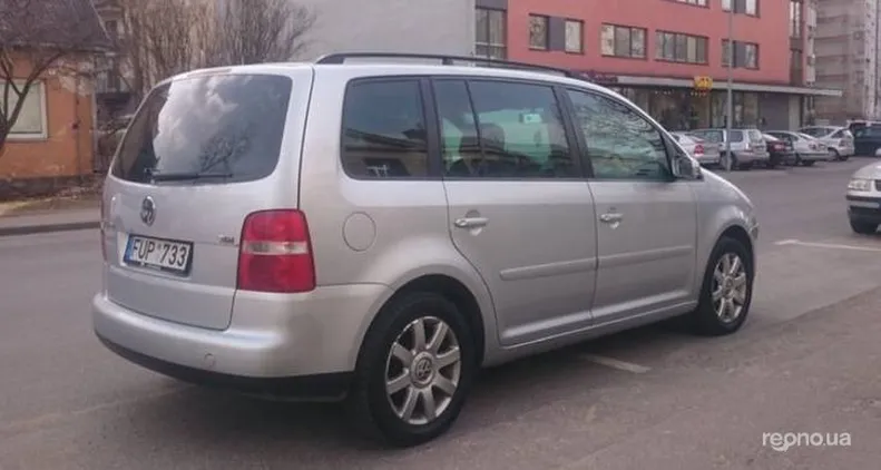 Volkswagen  Touran 2003 - 2