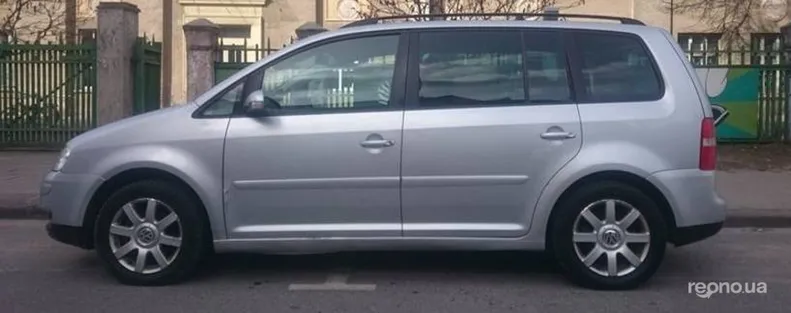 Volkswagen  Touran 2003 - 5