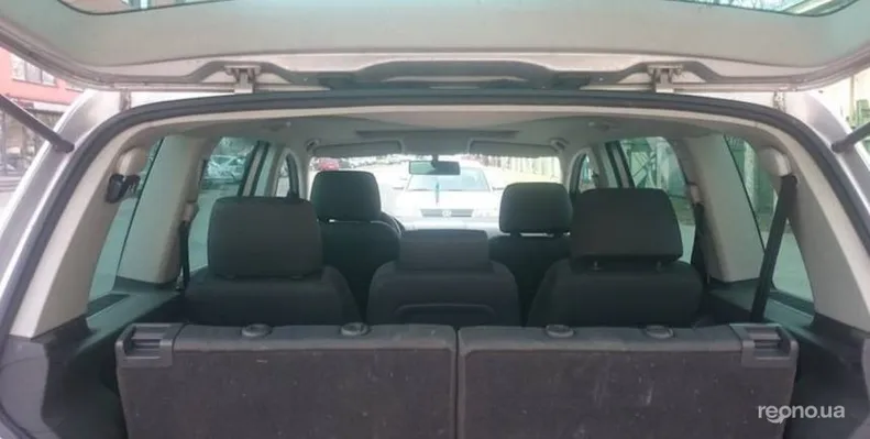 Volkswagen  Touran 2003 - 9