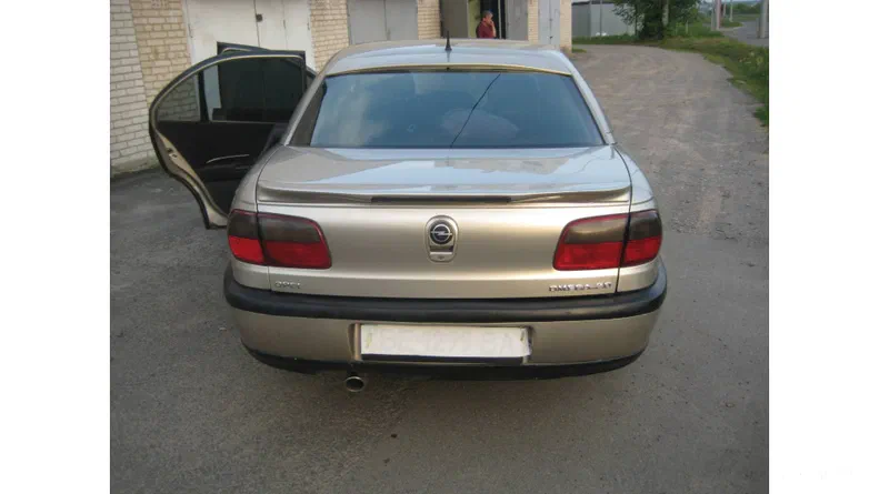 Opel Omega 1999