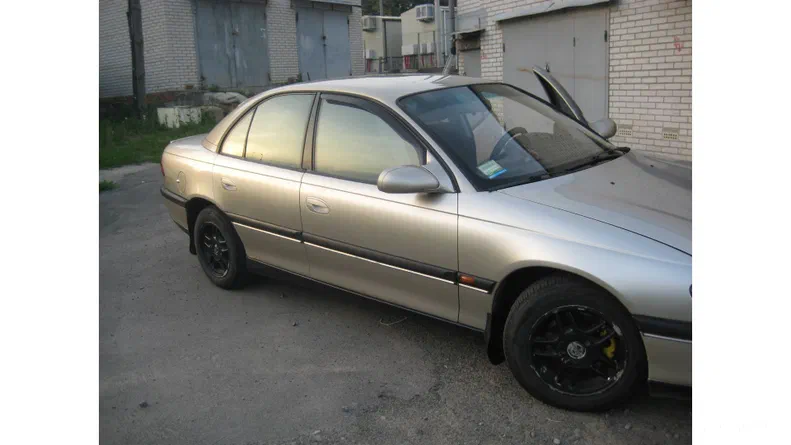Opel Omega 1999