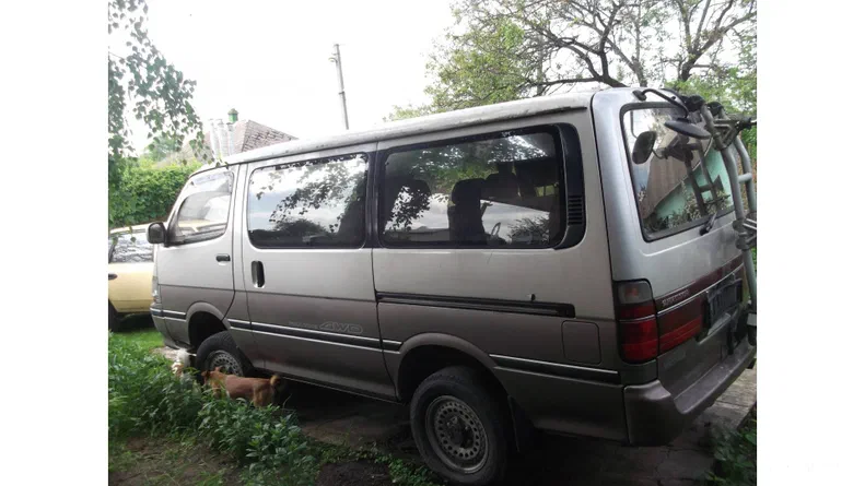 Toyota HiAce 1995