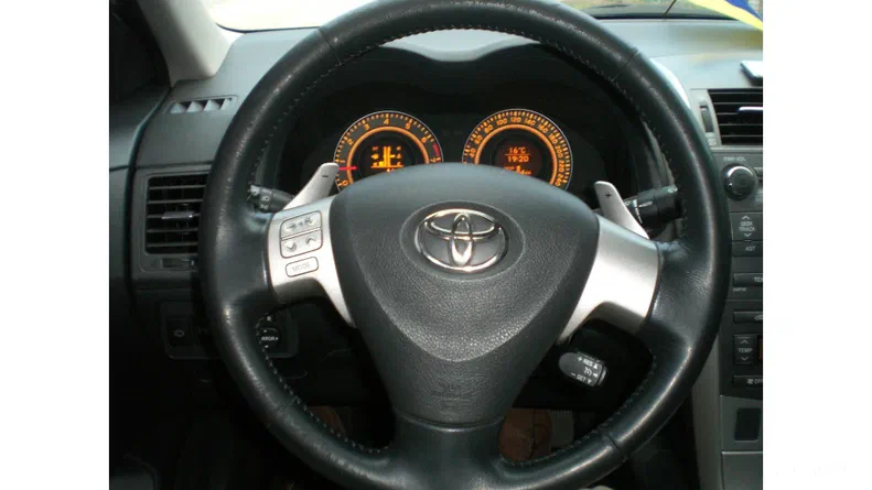 Toyota Corolla 2008 - 8