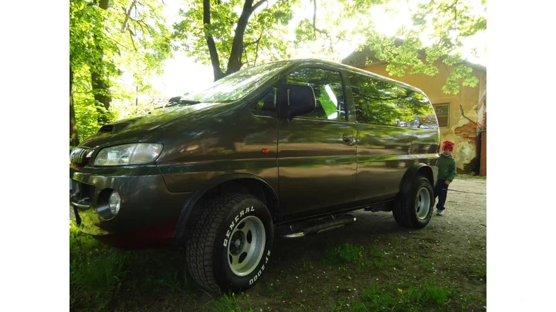 Hyundai H-1 2004 - 9