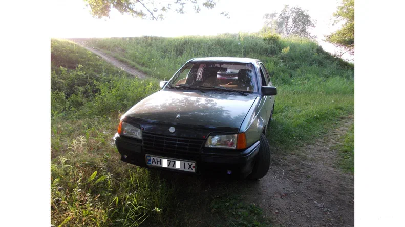 Opel Kadett 1986