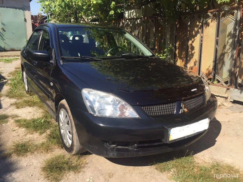 Mitsubishi Lancer 2005 - 6