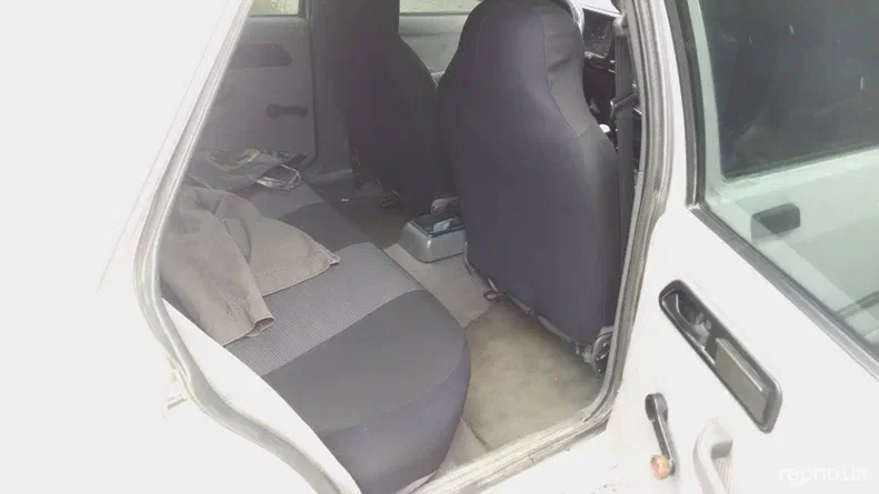 Ford Sierra 1987 - 11