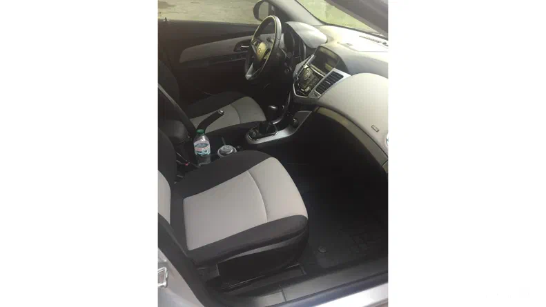 Chevrolet Cruze 2010 - 18