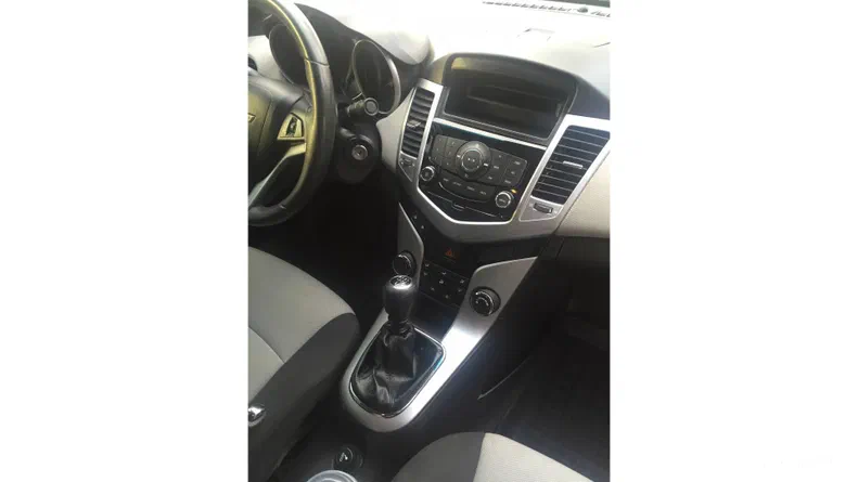 Chevrolet Cruze 2010 - 14