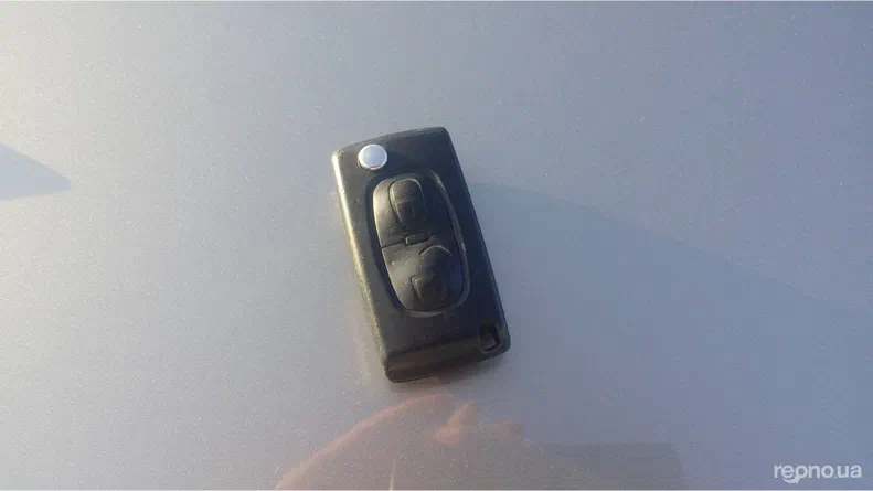 Peugeot 3008 2011 - 11