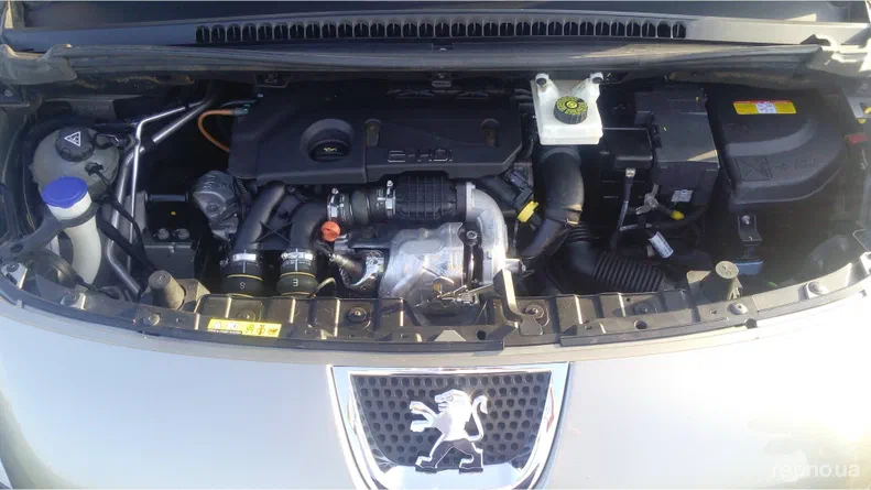 Peugeot 3008 2011 - 10