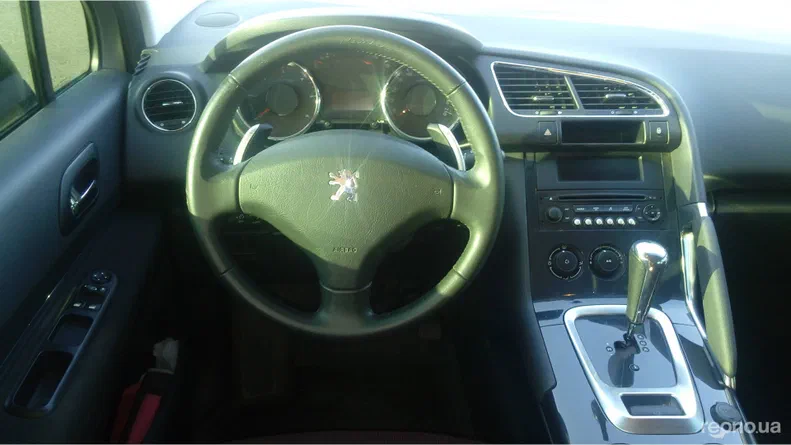 Peugeot 3008 2011 - 6