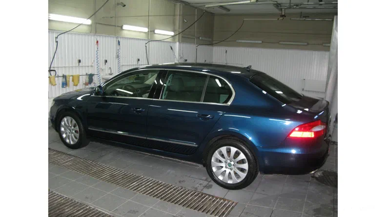 Skoda Superb 2012 - 19