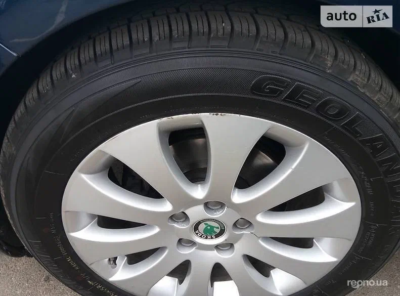 Skoda Superb 2012 - 7