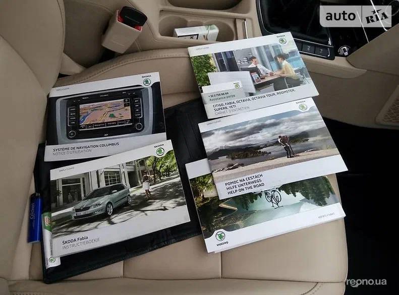 Skoda Superb 2012 - 6