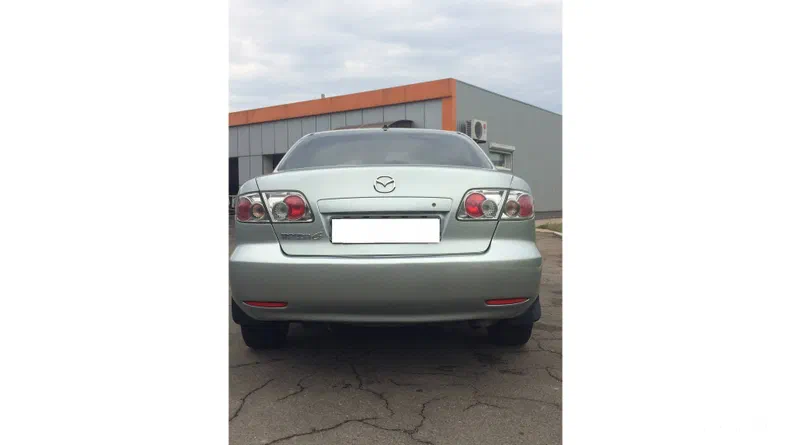 Mazda 6 2004