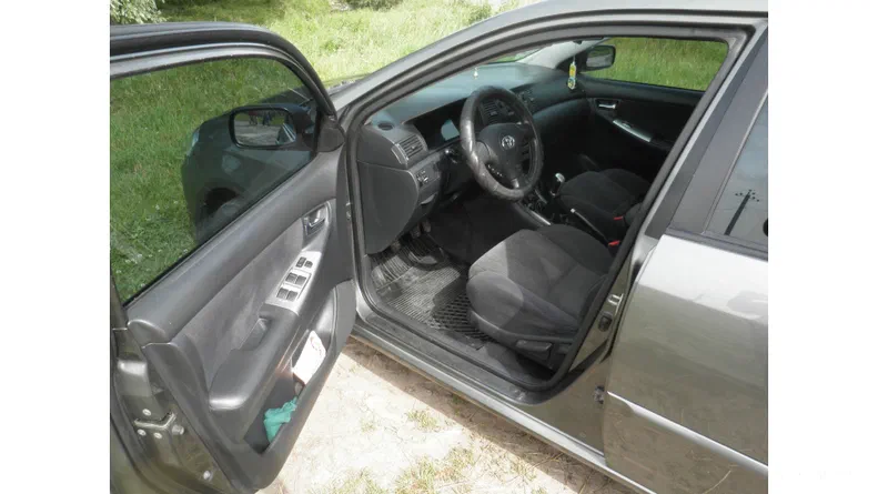 Toyota Corolla 2002 - 10