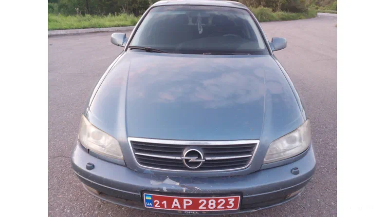 Opel Omega 2000 - 7
