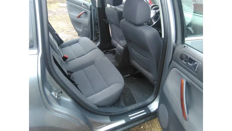 Volkswagen Passat 2004 - 8