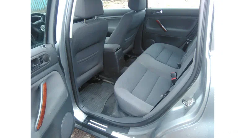 Volkswagen Passat 2004 - 5