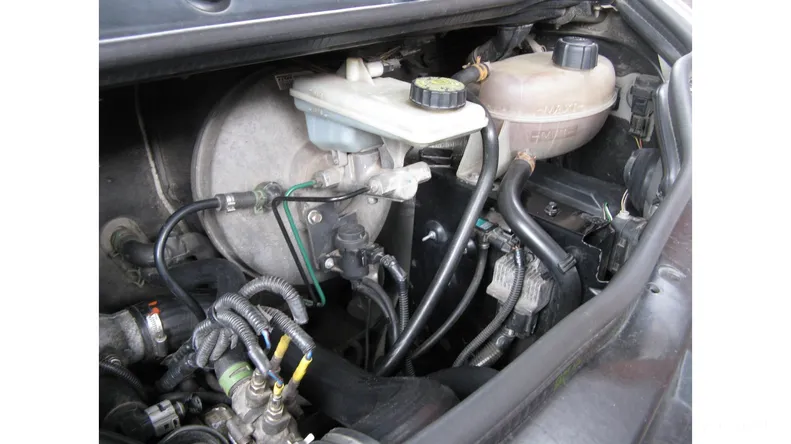 Nissan Primastar 2004 - 15