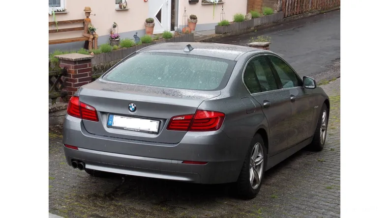 BMW 520 2010 - 3