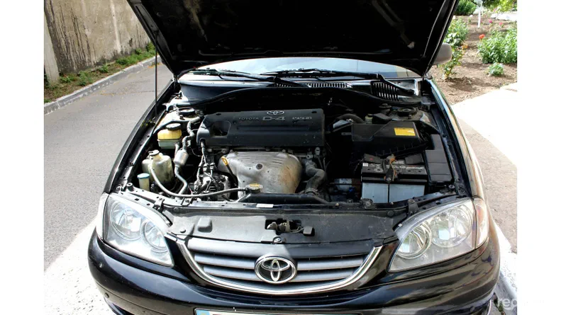 Toyota Avensis 2002 - 6