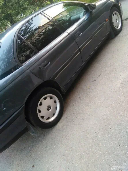 Opel Omega 1995 - 8