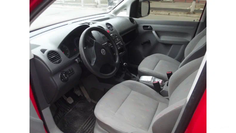 Volkswagen Caddy 2007 - 8